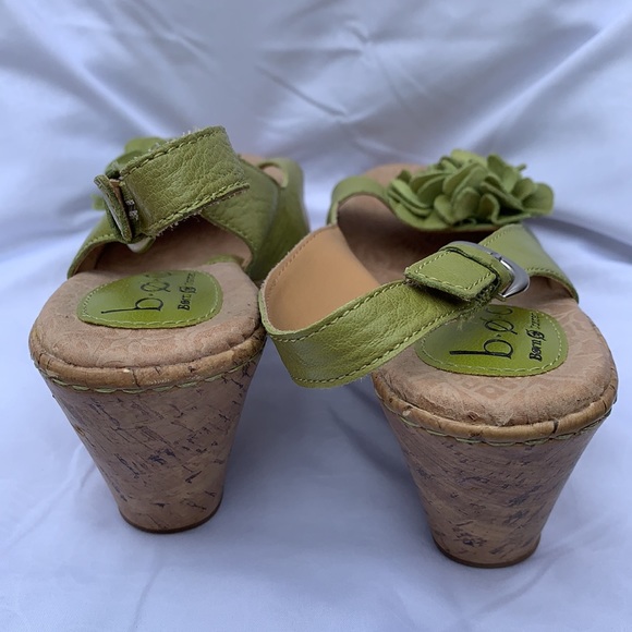 B.O.C. Green Leather Peep Toe Slingback Sandal - Picture 2 of 11